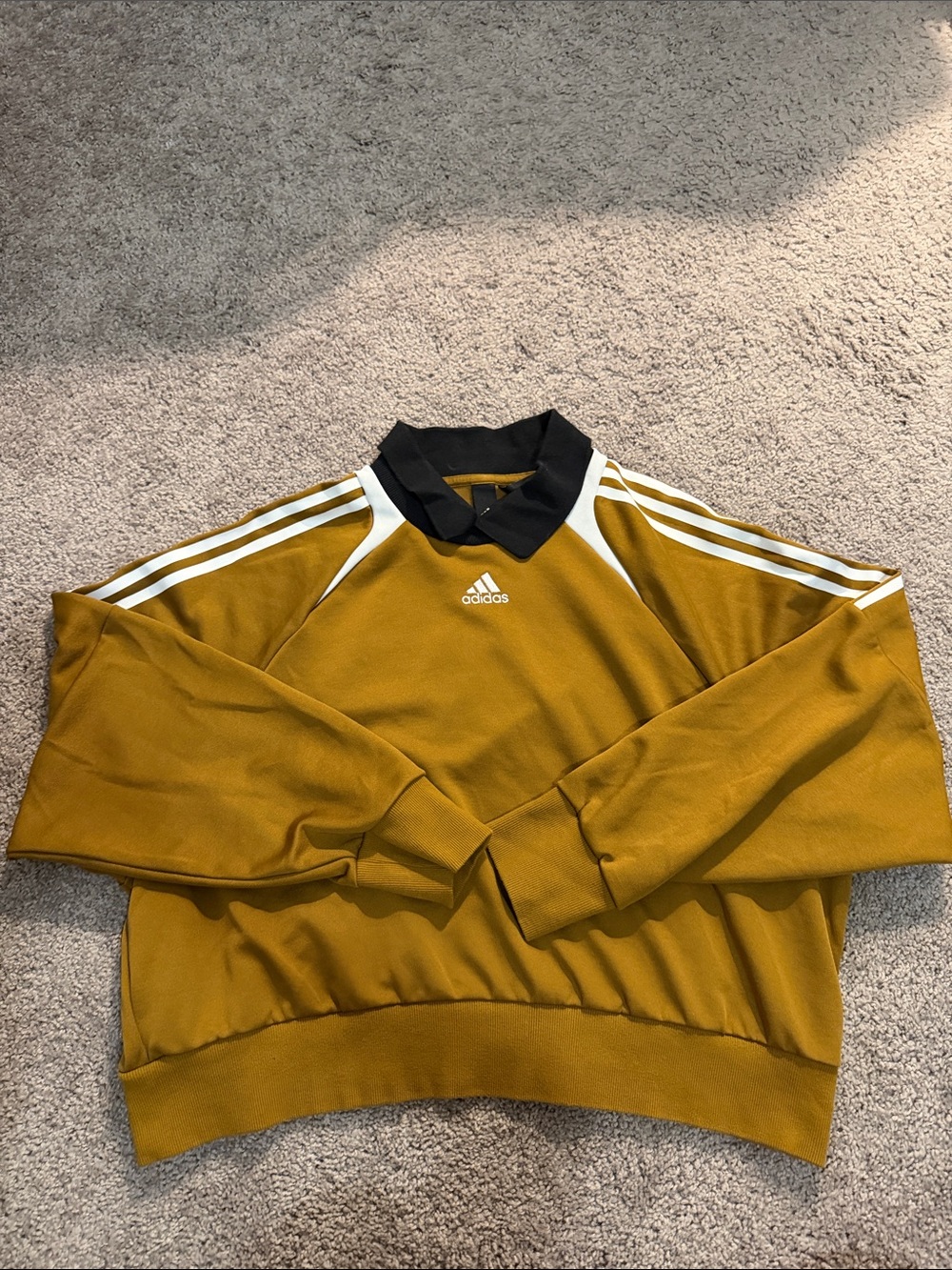 ADIDAS collared sweatshirt